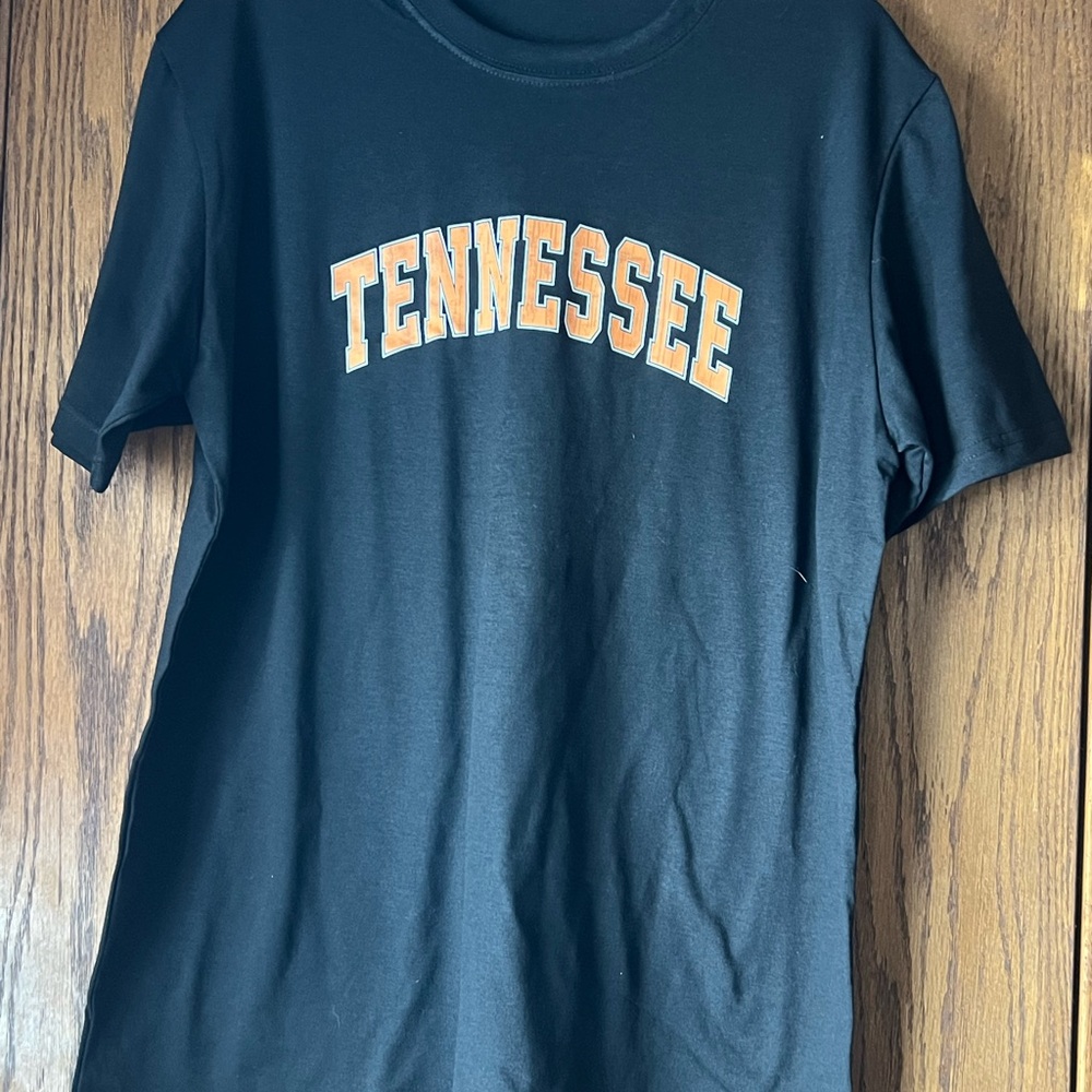 Black Tennessee Graphic T-Shirt large